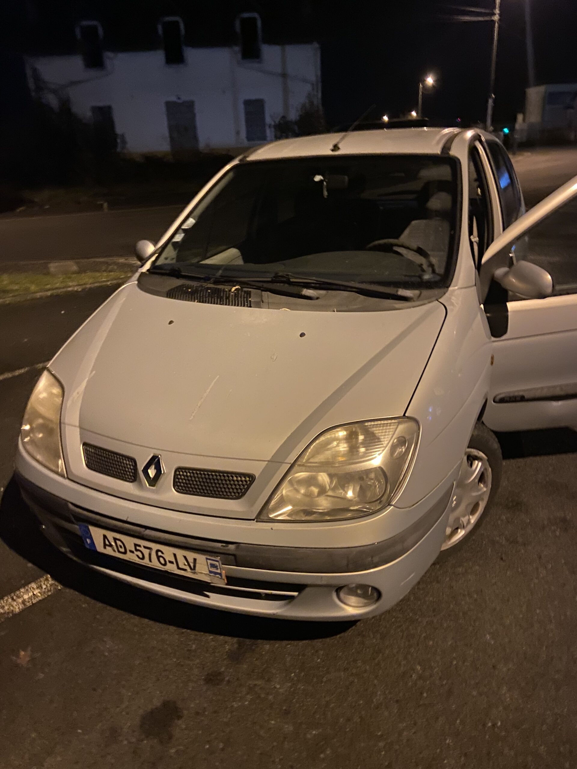 Échange scenic de 2000 1.6l essence 110cv